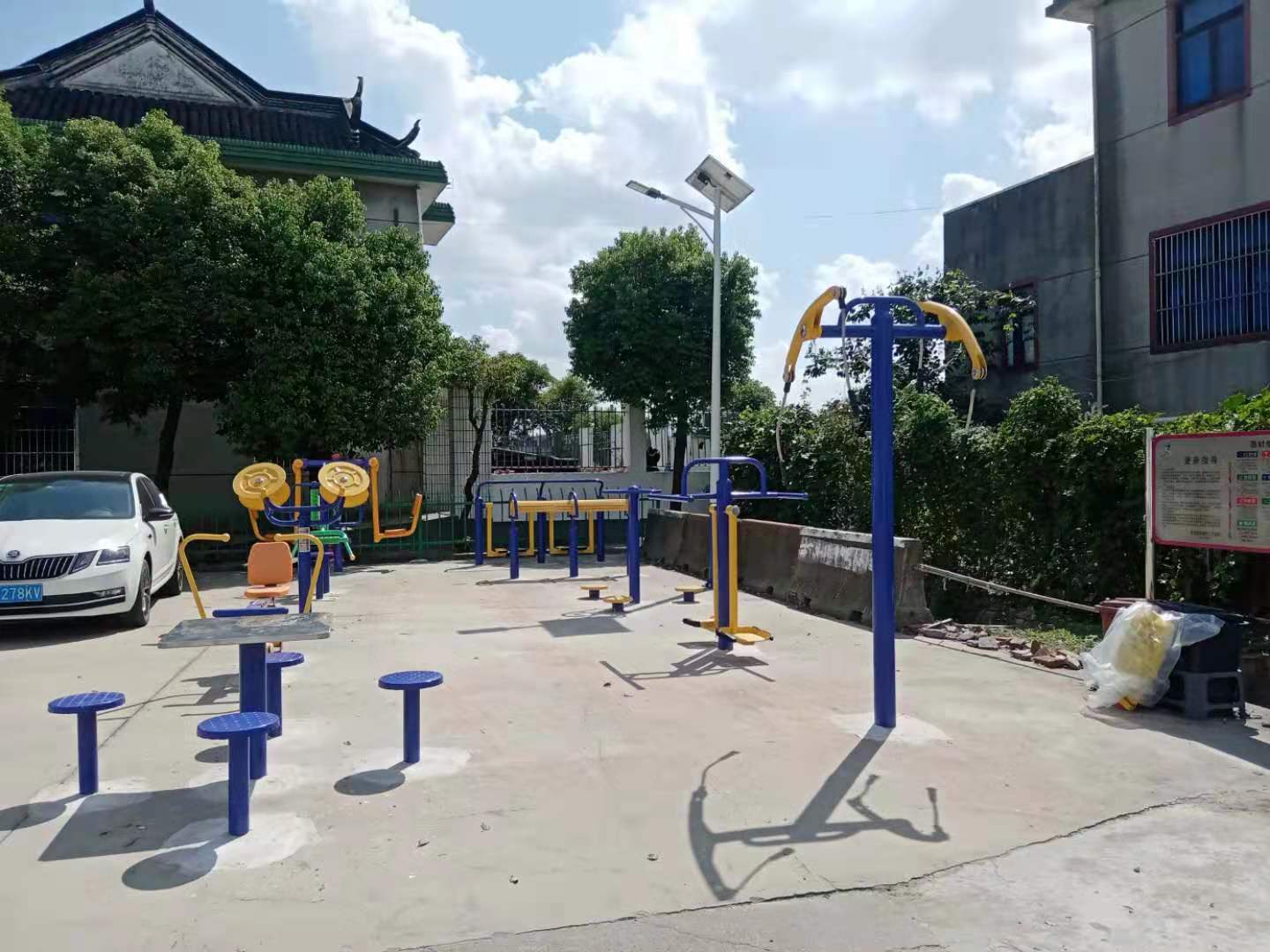 �������׺��������������������ǽ�����