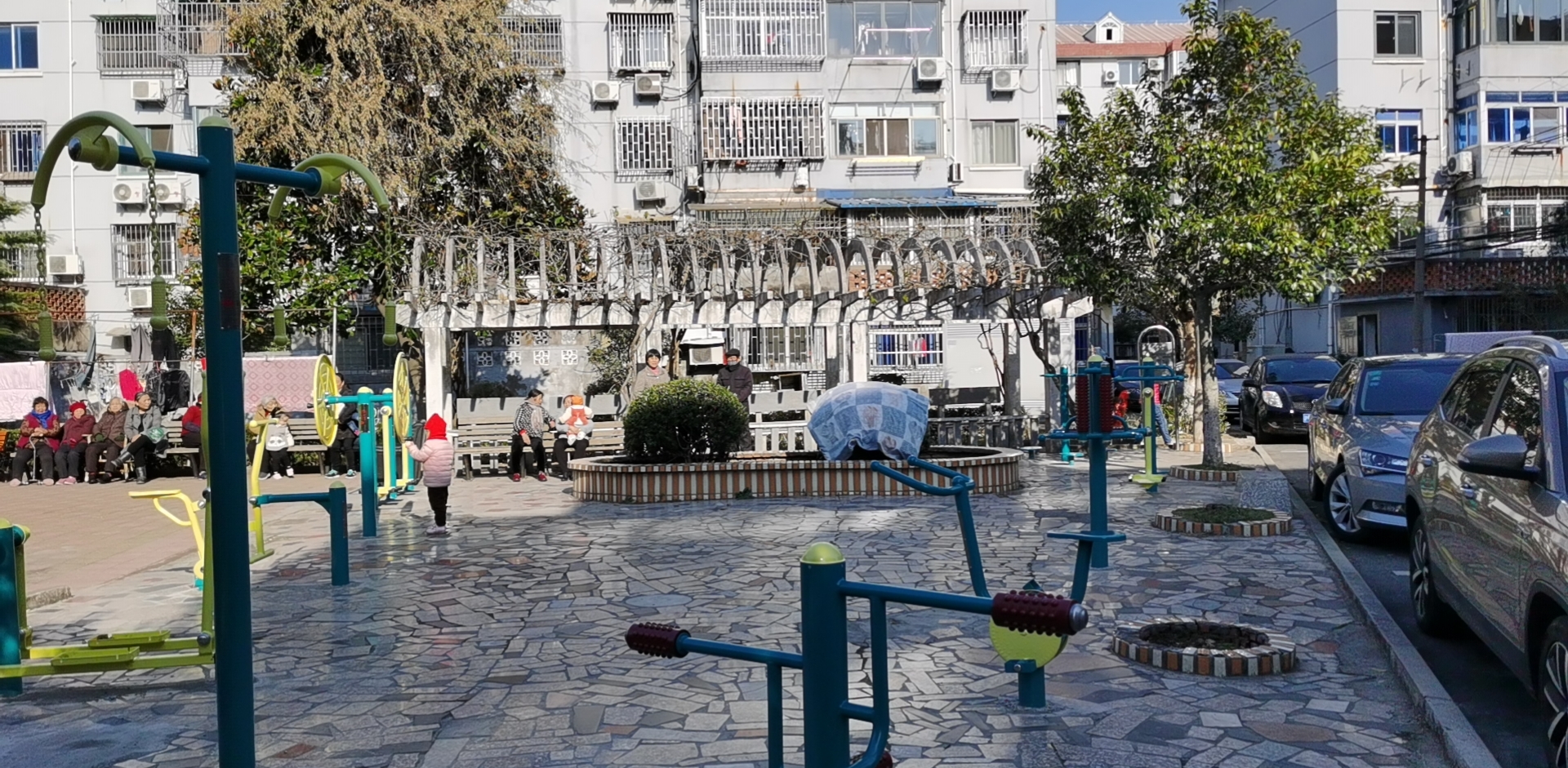 �������С��������