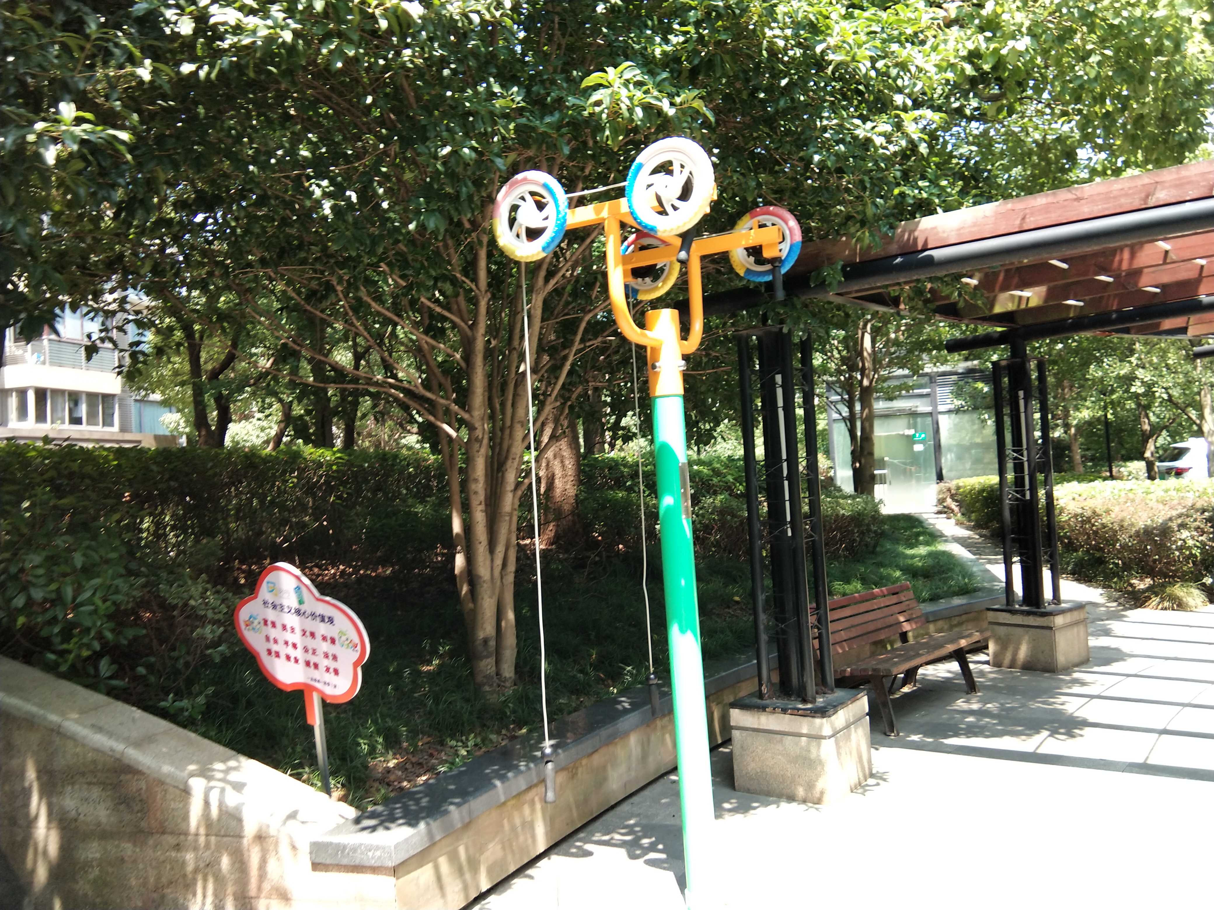 ��֫ǣ����