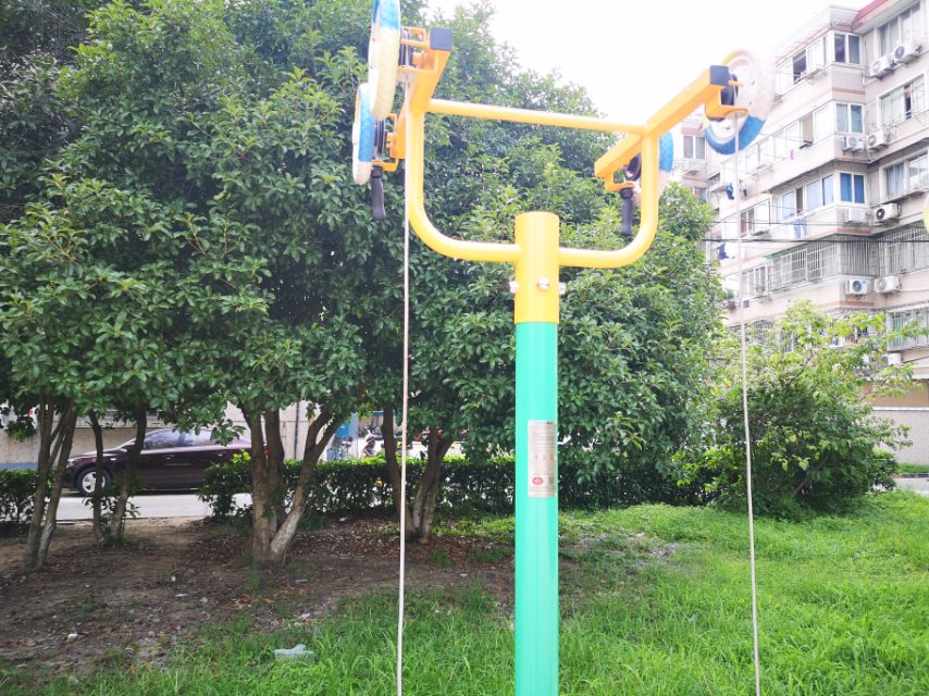 ��֫ǣ����