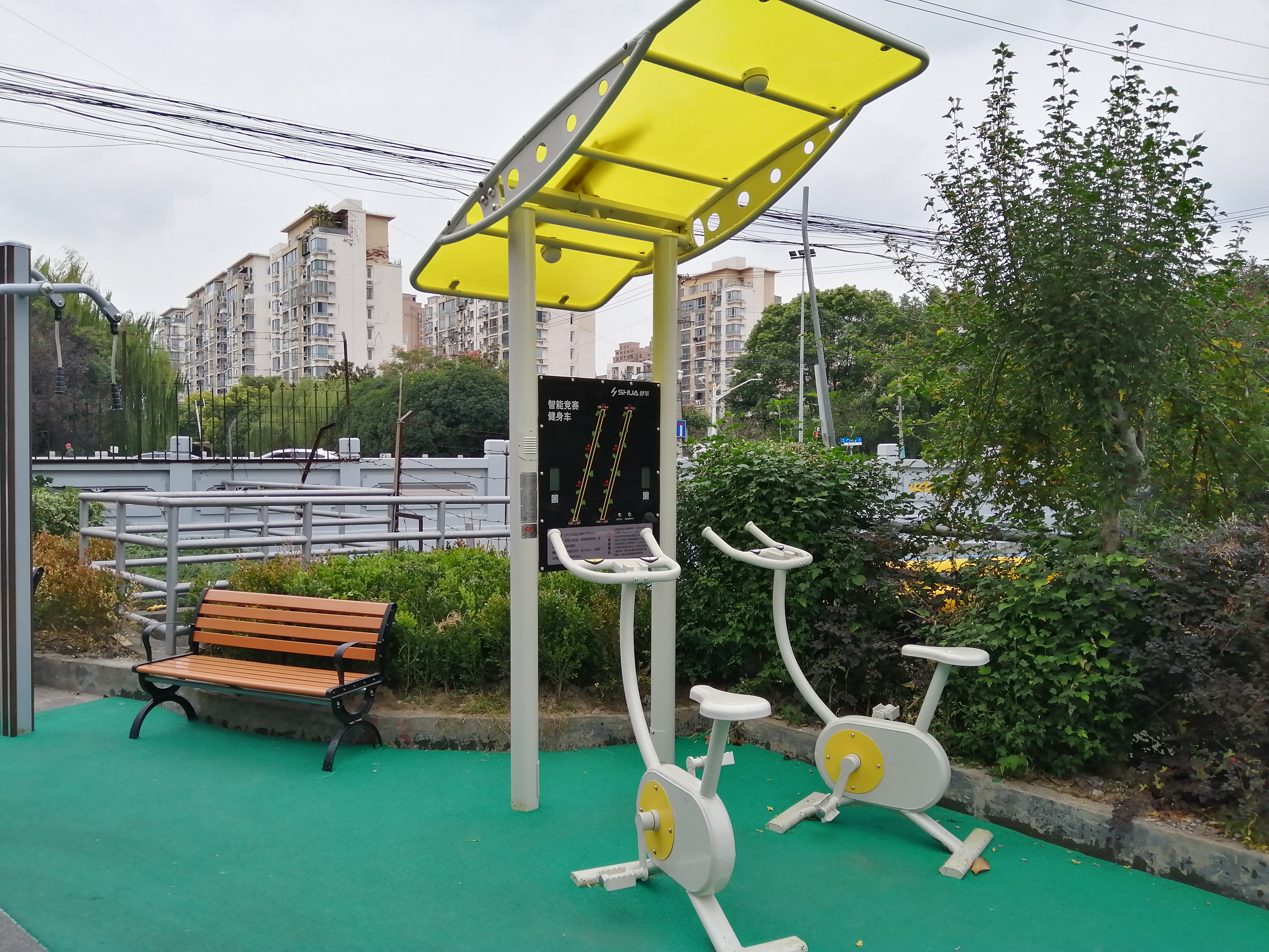 ���ܾ���������