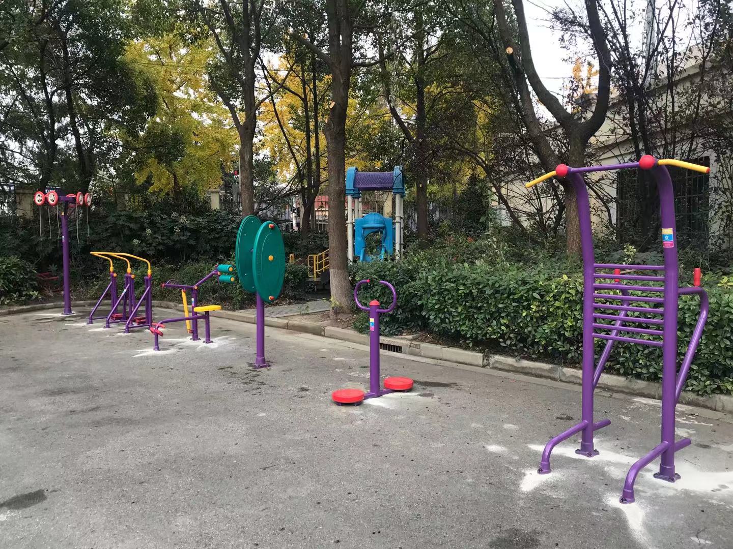 ���Ŷ���ί������Է��