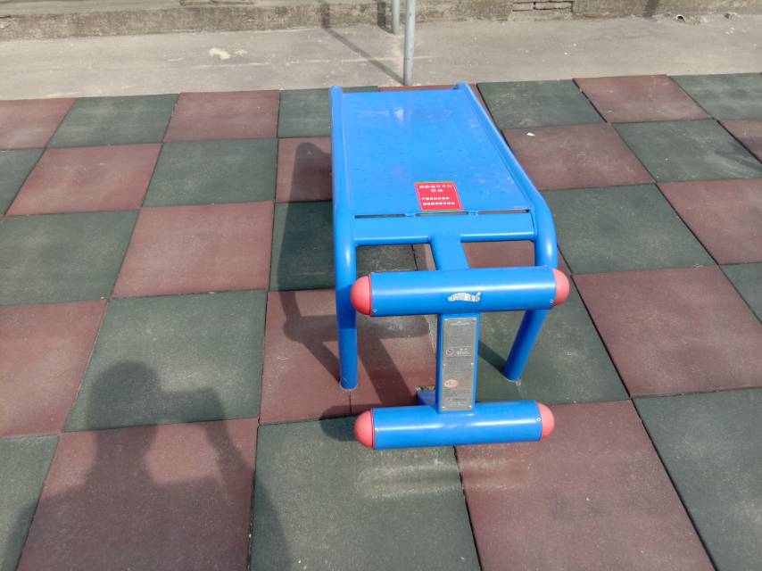 仰卧起坐板 仰卧起坐板