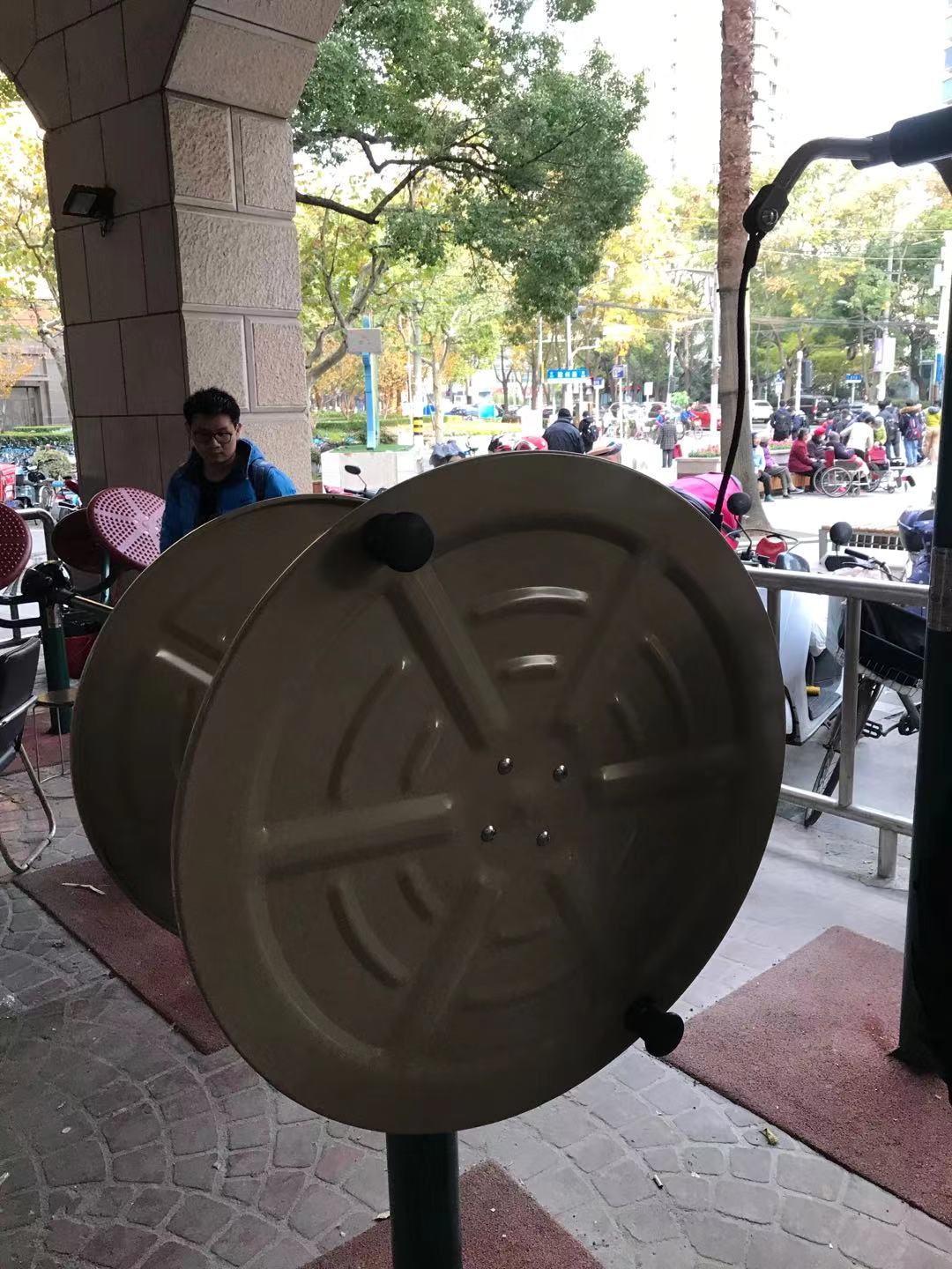 �������ܼҶɽֵ�������ί�����㣨��ƽ·868�ţ�