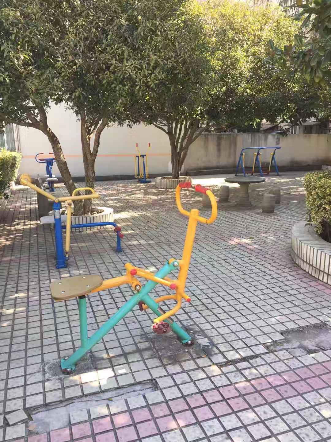 �������彡����