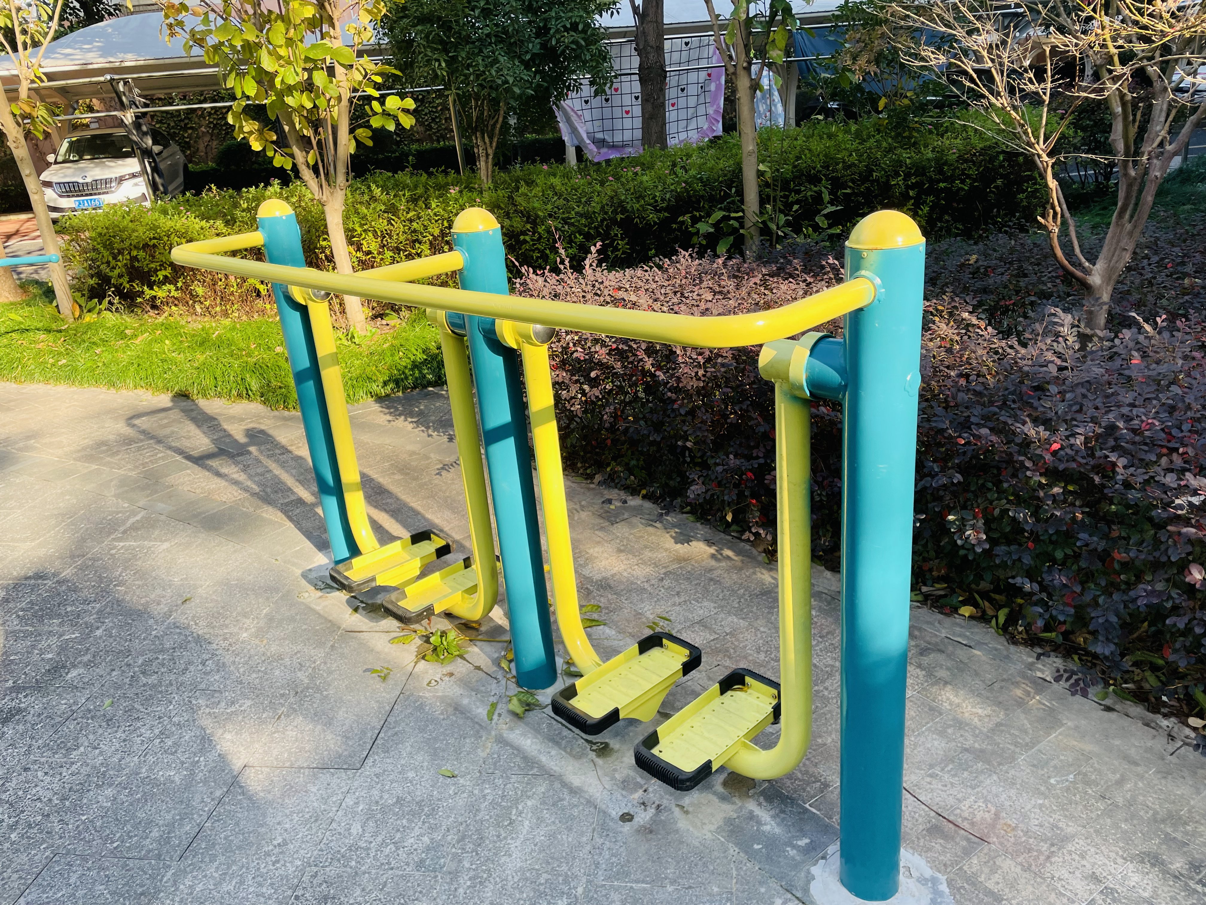 ��λ����̫��������