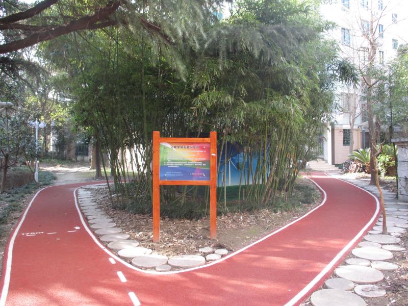 ���������κ�ԷС������������