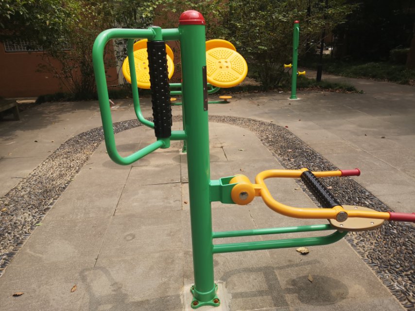 ��ʽ������Ħ��