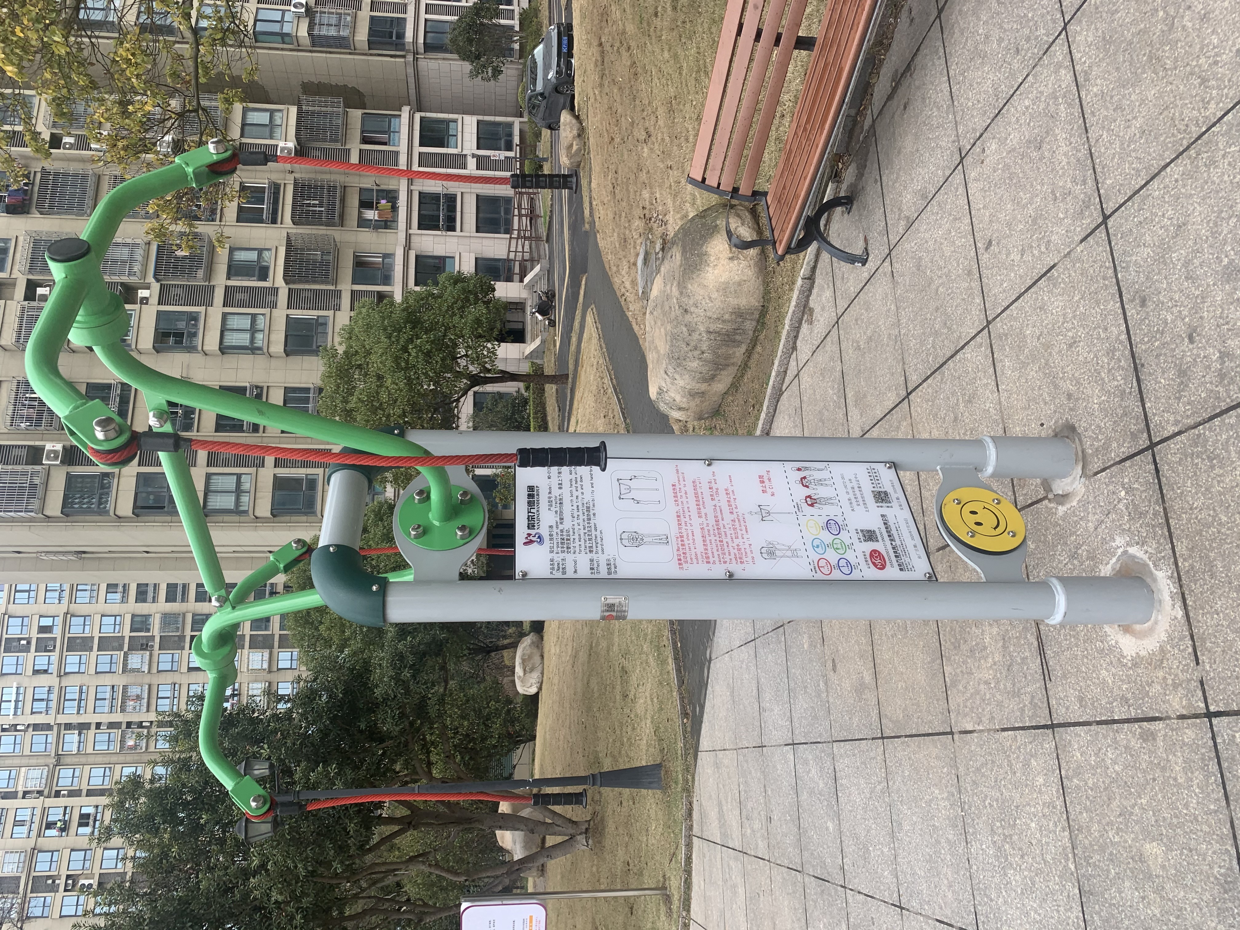 ˫λ��֫ǣ����