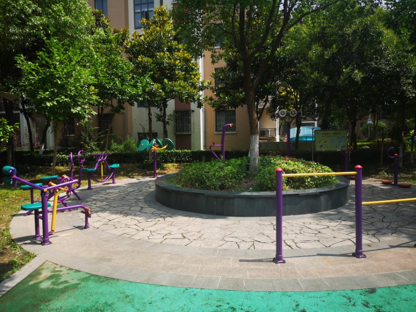 ��̶��ڽ���Է��