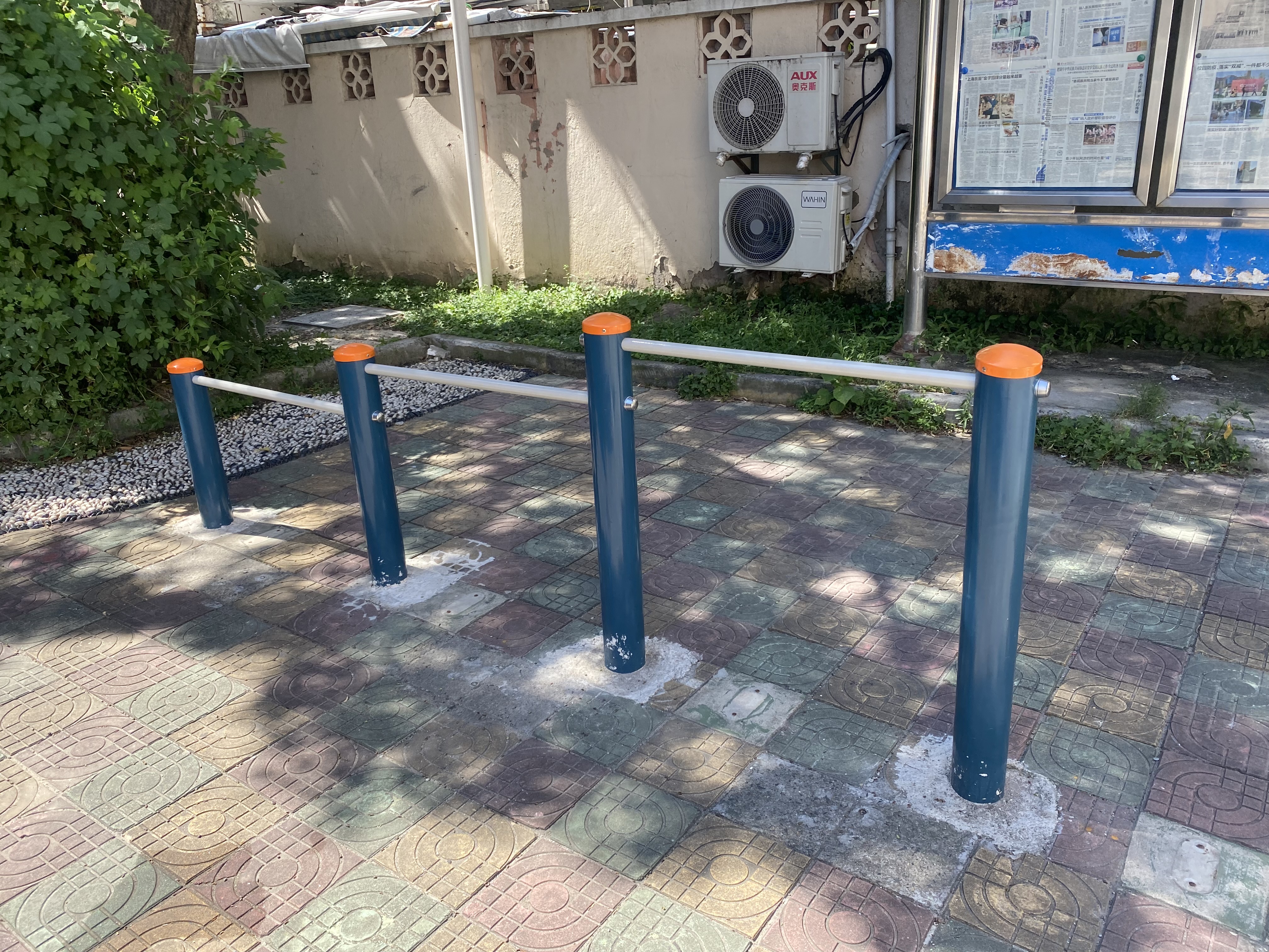 弹振压腿器 弹振压腿器