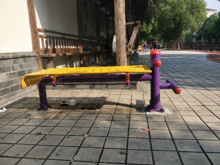 仰卧起平台 仰卧起平台