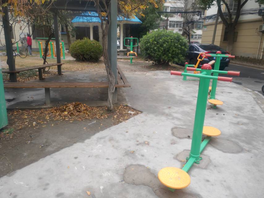 ��������ί������B