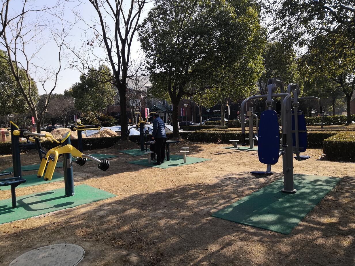 ���ɽֵ�̩��ʿС�������ֲ����ǽ�����