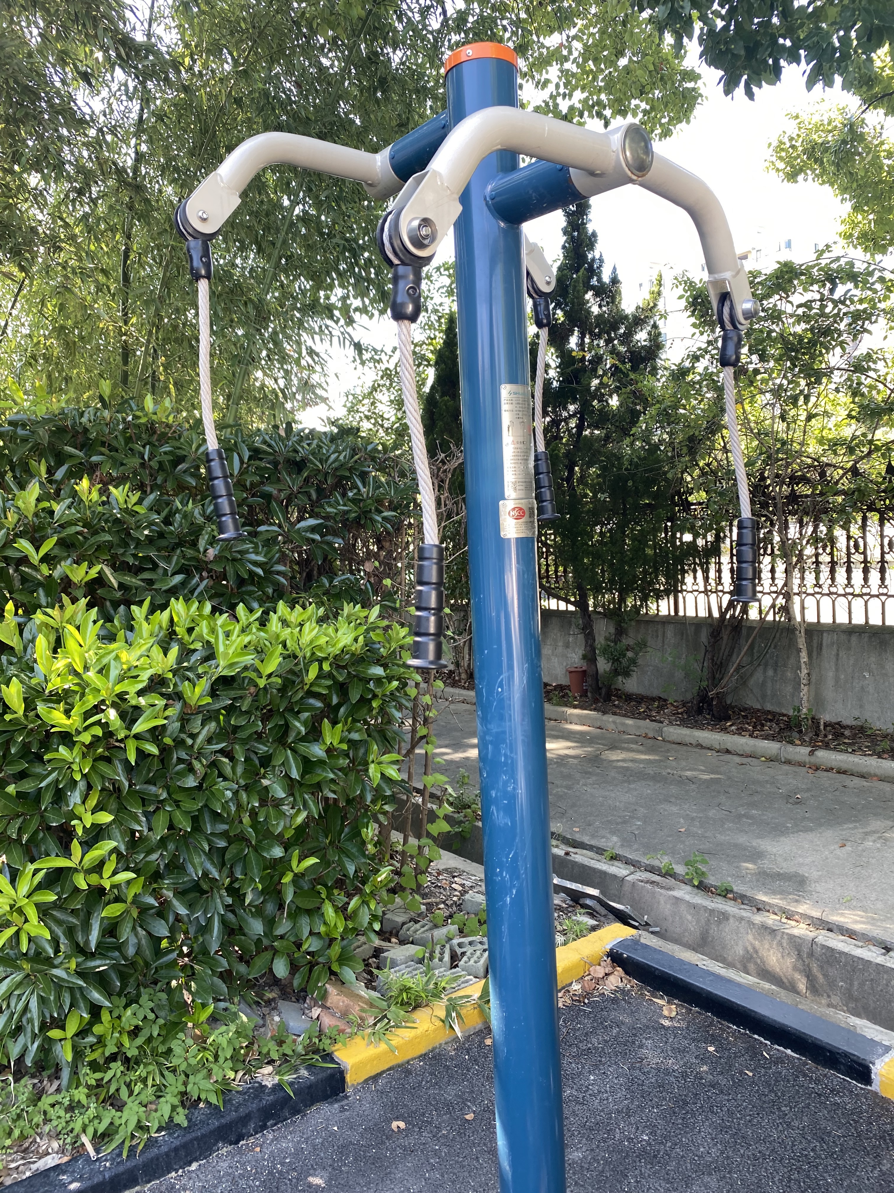 ��֫ǣ����