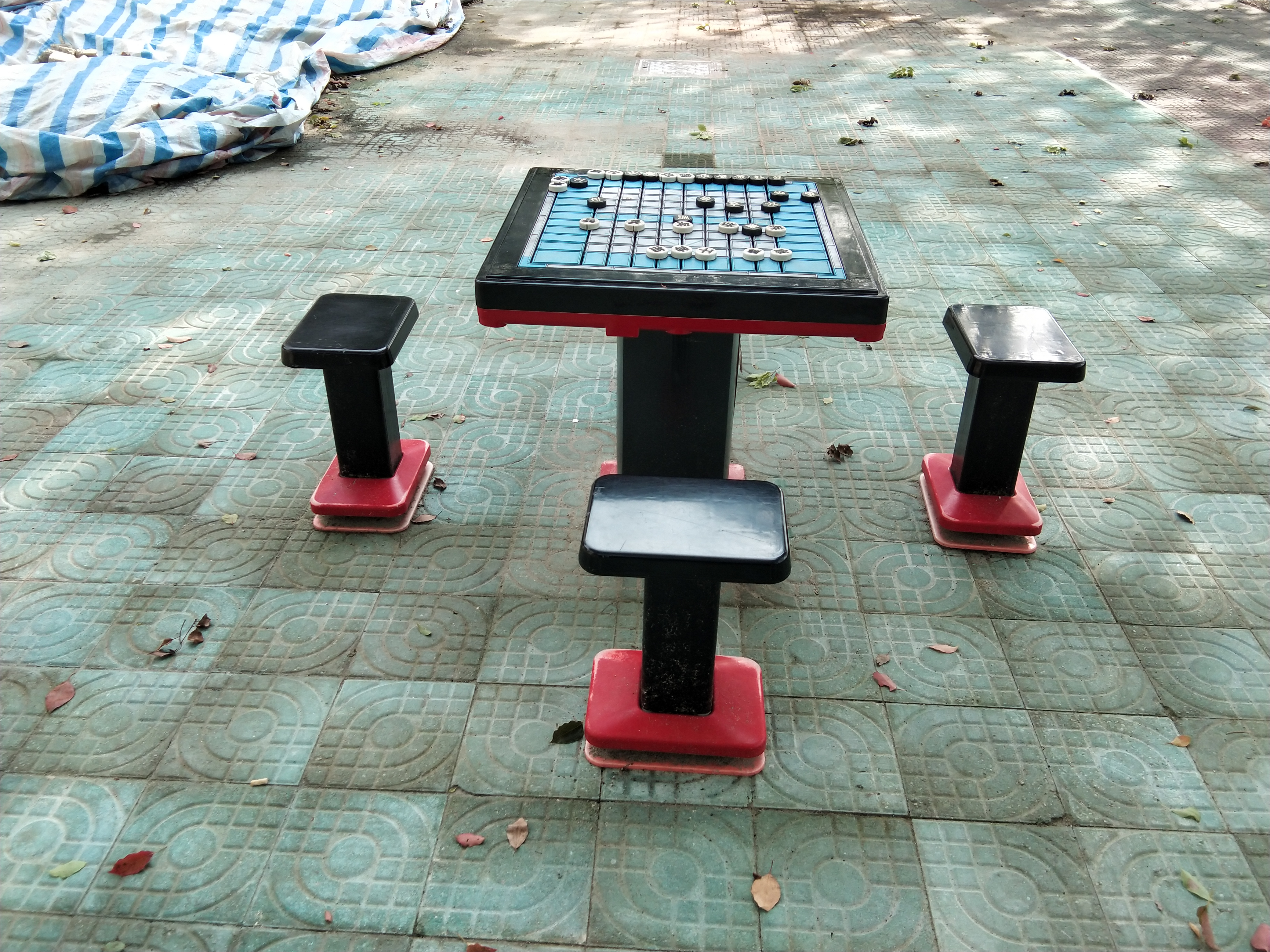 ���ʽ�й�����