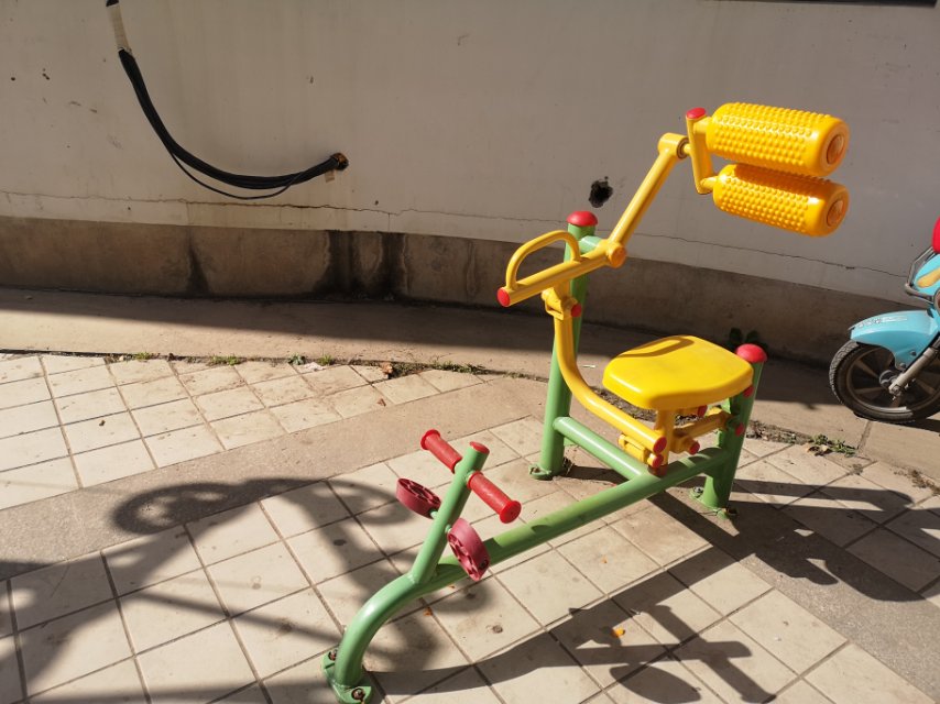 ����������