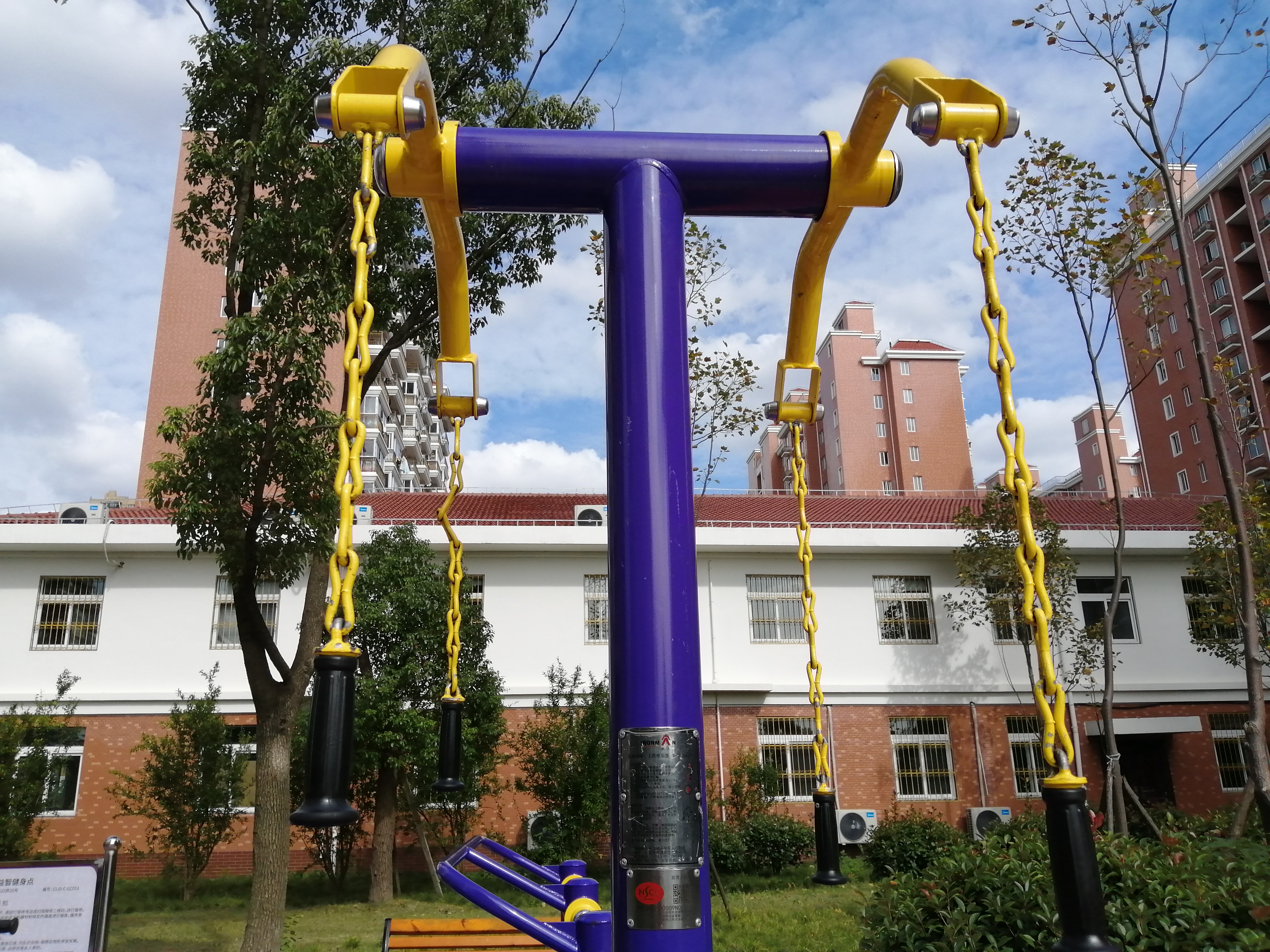 ��֫ǣ����