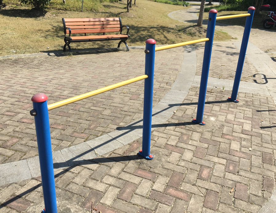 ��Է������