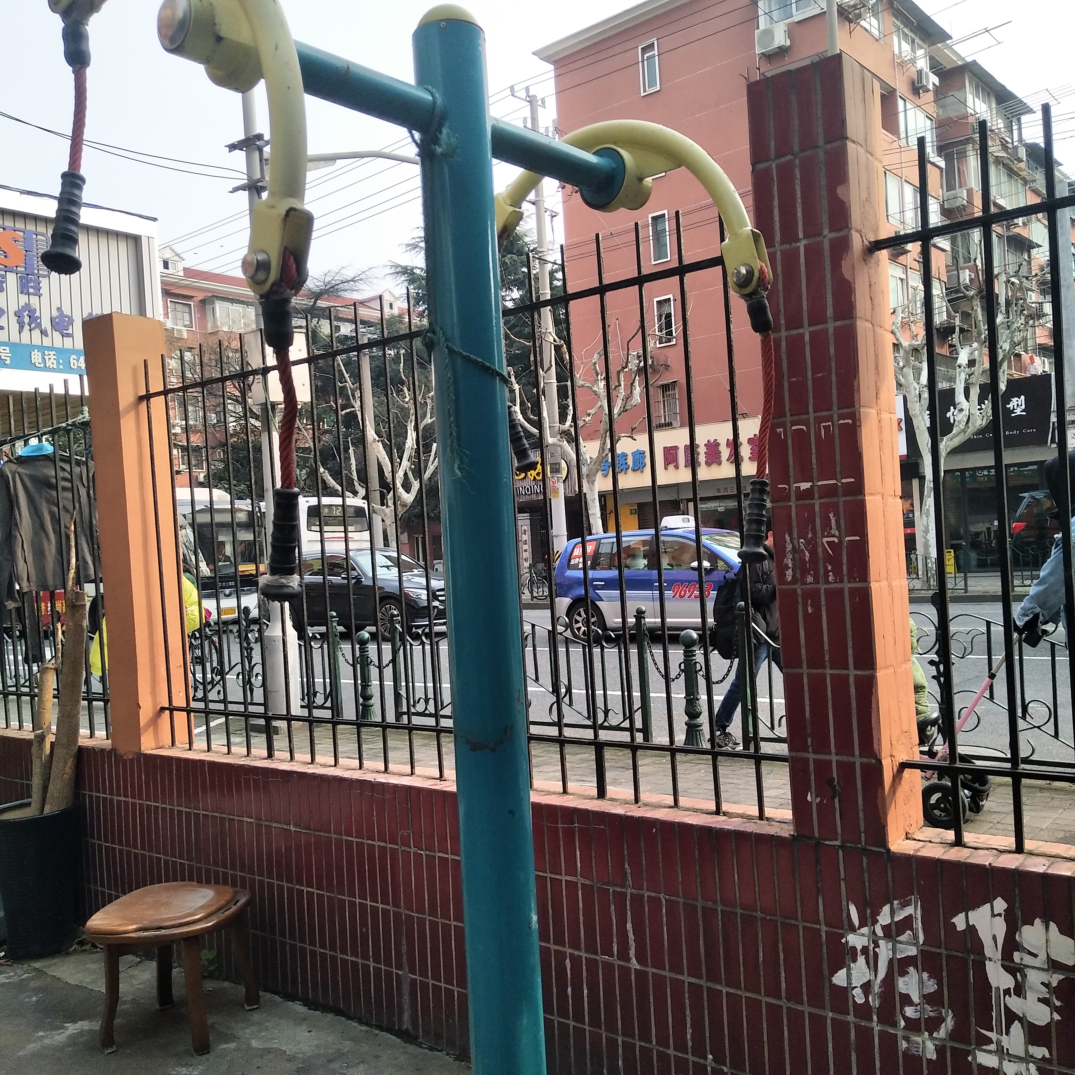 ��֫ǣ����