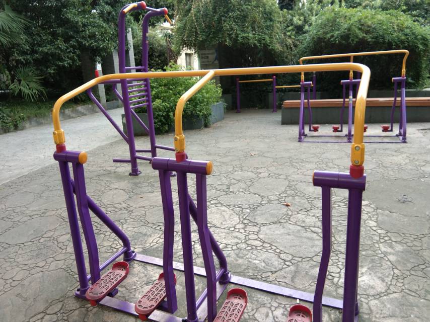 ����С���������ǽ�����