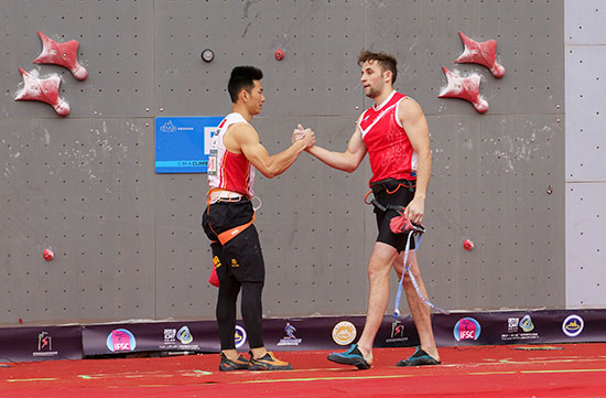 塑胶跑道 塑胶跑道