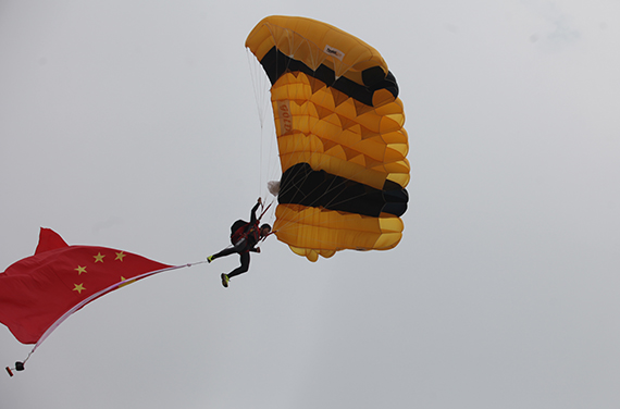 塑胶跑道 塑胶跑道