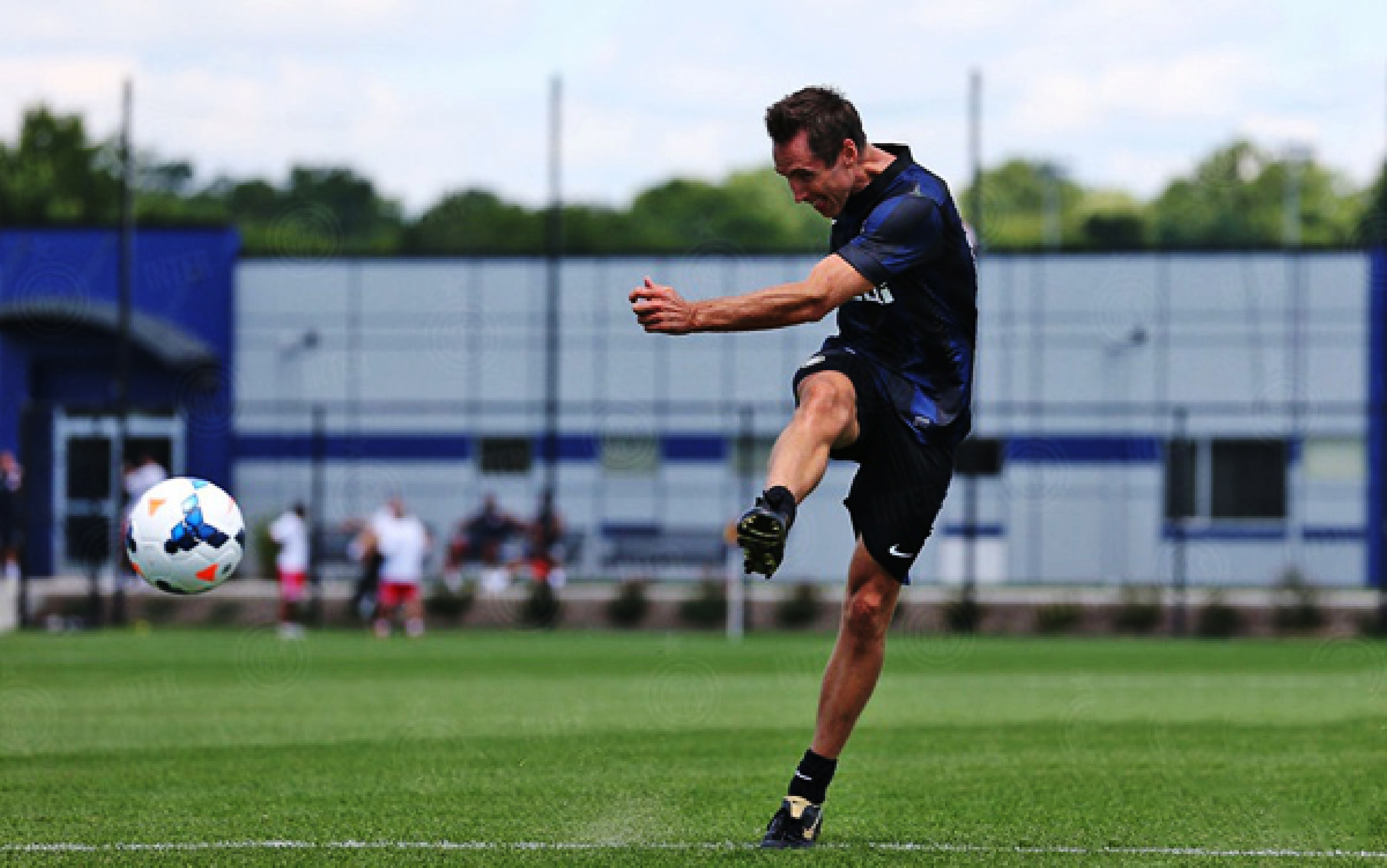 ��������ѵ�����ģ����ʰ�����