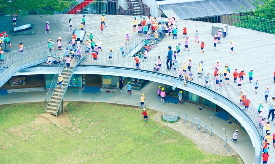 ������Ƶ��׶�԰��Ϊ�����ͷ����Ե���԰