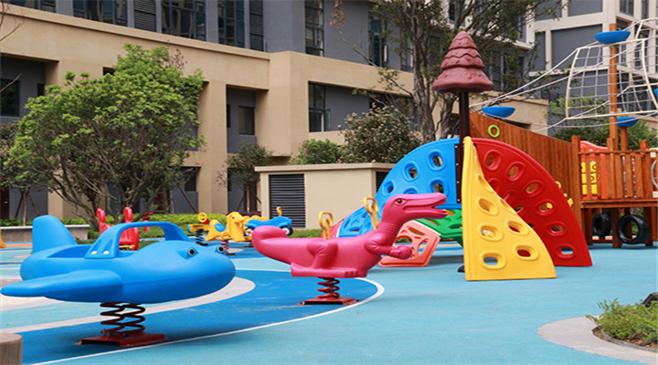 ��ͯ�����豸�Թ���������ά����Ա��Ҫ��