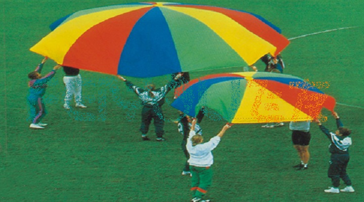 �׶�԰������չ�֮��ת�ʺ�ɡ