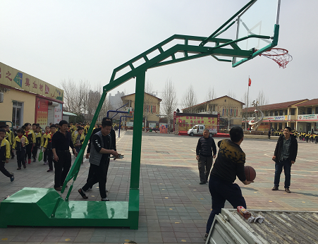 ���ƶ�˫�����������