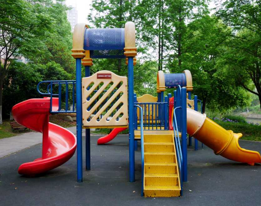 ���׶�ͯ����