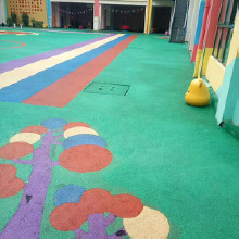 ѧУ����������ʩ��������ɽ����PU��������